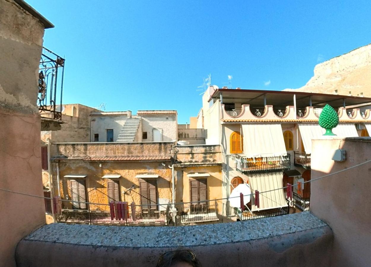 Willa "La Piazza"Di Nino&Daniela Capaci Zewnętrze zdjęcie
