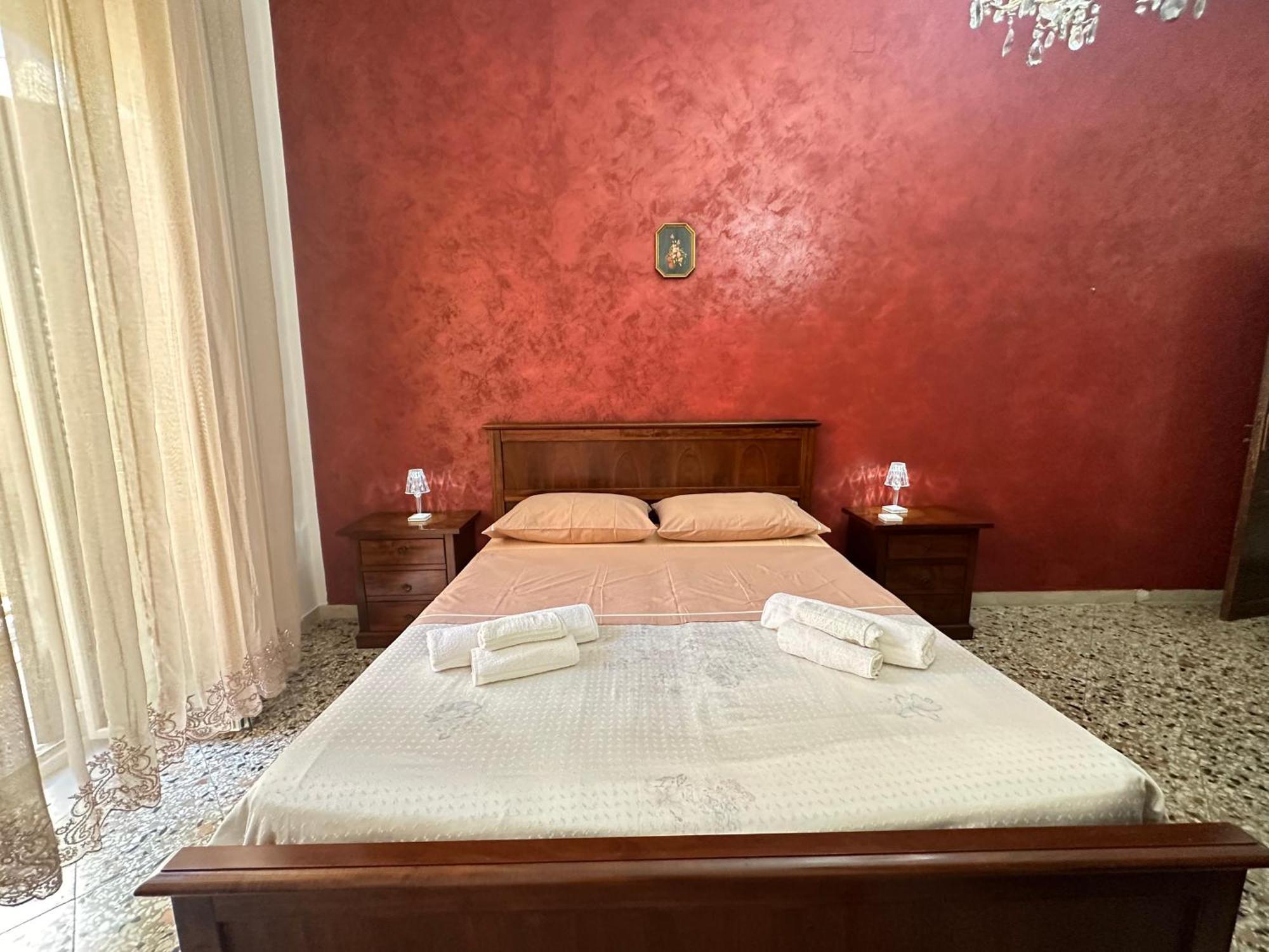 Willa "La Piazza"Di Nino&Daniela Capaci Zewnętrze zdjęcie